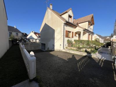 Vente Maison 8 pi�ces PONTAULT-COMBAULT 77340