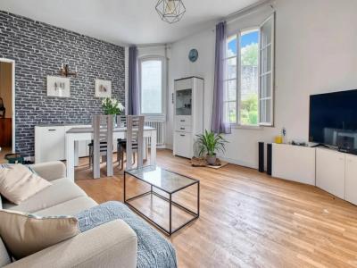 Vente Maison 5 pi�ces SAINT-ASTIER 24110