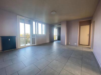 Vente Appartement 4 pièces NIORT 79000