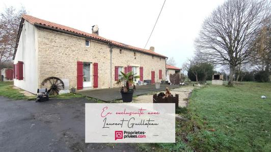 For sale House MORTAGNE-SUR-SEVRE  85