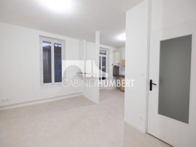 Location Appartement SAINT-ETIENNE 