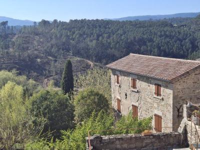 Vente Maison 5 pi�ces VANS 07140