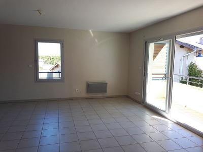 Location Appartement 3 pi�ces CHAMBEON 42110