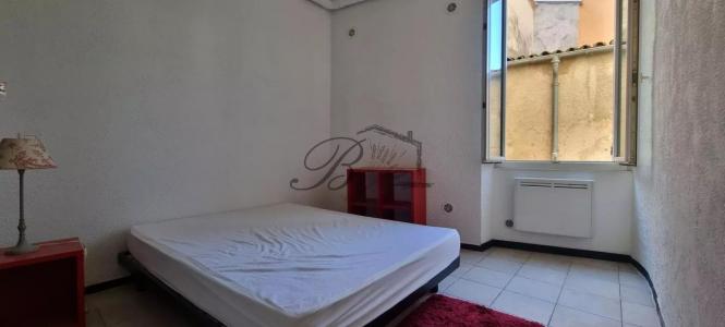 For rent Apartment PERTUIS 