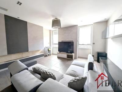 Vente Appartement 6 pi�ces OYONNAX 01100