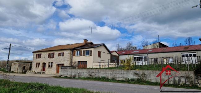 Vente Maison 10 pi�ces AIGREMONT 52400