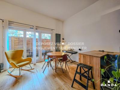 For rent Apartment PANTIN  93