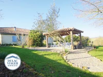 Vente Maison 8 pi�ces CASTERA-LECTOUROIS 32700