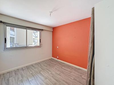 Location Appartement CLERMONT-FERRAND 