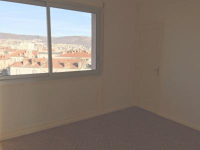 Location Appartement CLERMONT-FERRAND 
