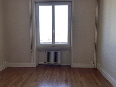 Location Appartement CLERMONT-FERRAND 