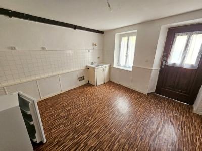 For rent House SAINT-GERVAIS-D'AUVERGNE 