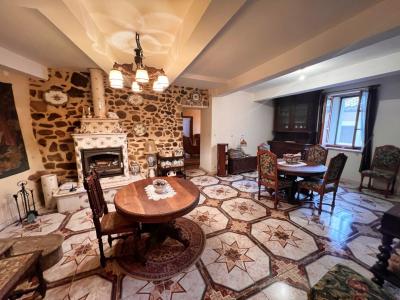 Vente Maison 9 pi�ces MONTOULIERS 34310