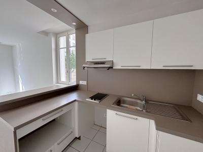 Location Appartement 2 pi�ces LYON-6EME-ARRONDISSEMENT 69006