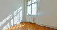 Louer Appartement 35 m2 Lyon-8eme-arrondissement