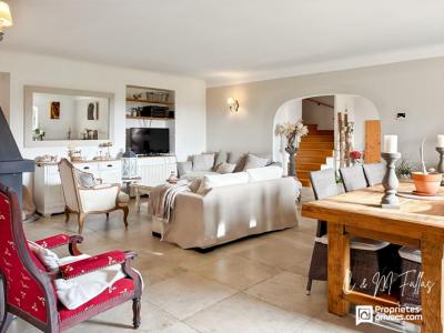 Vente Maison 9 pi�ces CAMARET-SUR-AIGUES 84850