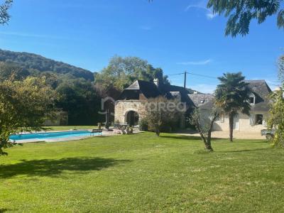 Vente Maison 7 pi�ces RONTIGNON 64110