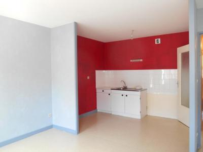 For rent Apartment SAINT-CHRISTOPHE-EN-BRIONNAIS 