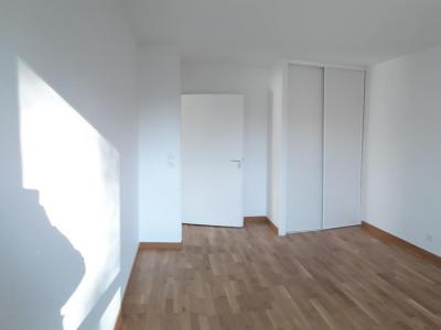 Location Appartement 4 pi�ces HAUTEVILLE-LOMPNES 01110