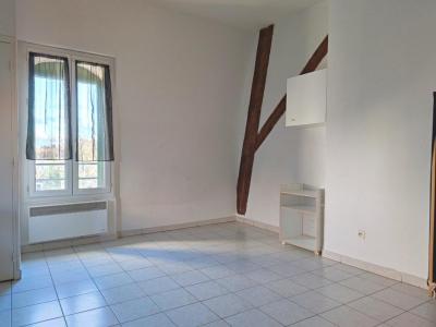 For rent Apartment NARBONNE 