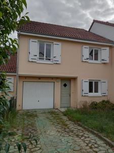 Location Maison 4 pi�ces VALLON-EN-SULLY 03190