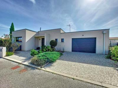 For sale House MOUTIERS-LES-MAUXFAITS