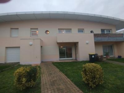 Vente Maison 4 pièces SABLE-SUR-SARTHE 72300