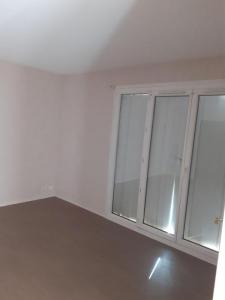 Location Maison MARCILLY-SUR-MAULNE 