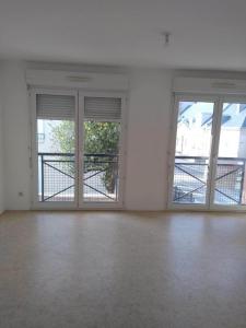 Location Appartement 5 pi�ces ARCIS-SUR-AUBE 10700