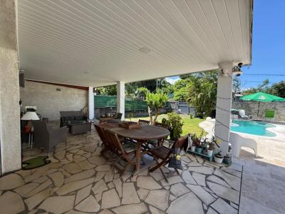 For sale House POSSESSION 