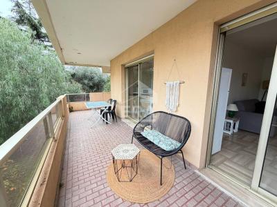 For rent Apartment SAINT-LAURENT-DU-VAR 