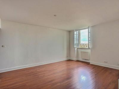 For sale Apartment BORDEAUX  33