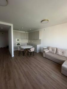 Location Appartement 2 pi�ces PARIS-8EME-ARRONDISSEMENT 75008