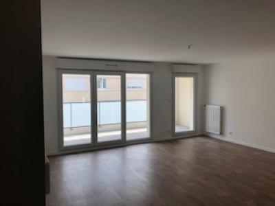 Location Appartement ROCHE-SUR-YON  85