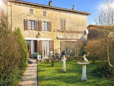 Vente Maison 6 pi�ces RUFFEC 16700