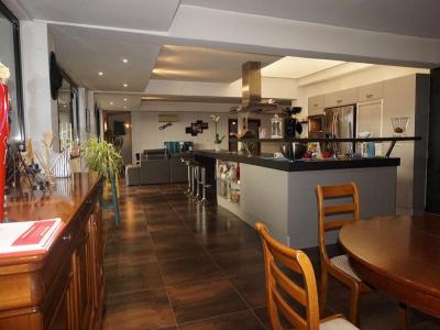 Vente Appartement 6 pièces CHAMBON-FEUGEROLLES 42500