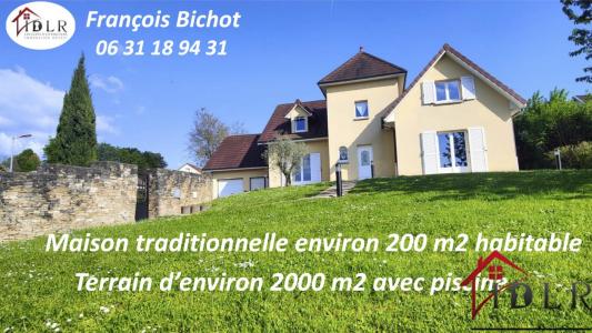 Vente Maison 8 pièces ISLE-SUR-LE-DOUBS 25250