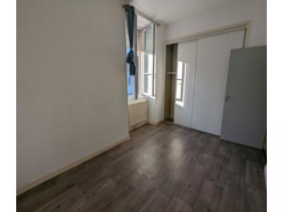 Location Appartement GENELARD