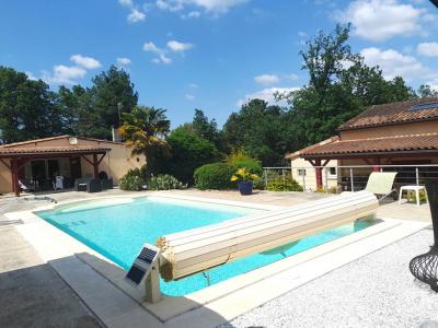 Vente Maison 9 pi�ces CHOURGNAC 24640