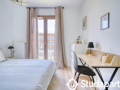 Location Appartement BUSSY-SAINT-GEORGES 77600