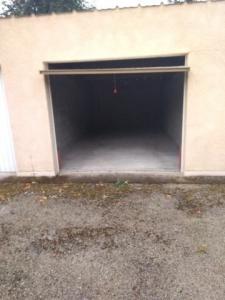 Location Parking REVEL 31250