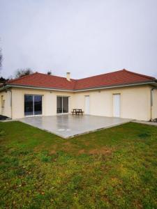 Location Maison 5 pi�ces SAINT-LEGER-LES-PARAY 71600