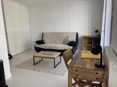 Location Appartement BORDEAUX 33800
