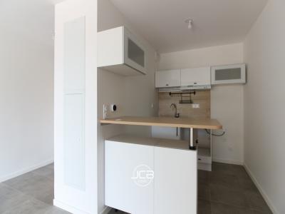 For rent Apartment SAINT-JEAN 