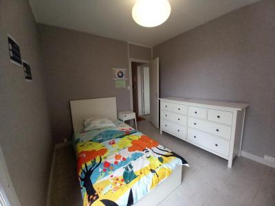 For rent Apartment CHAROLLES 