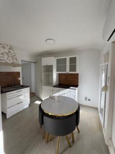 Location Appartement AMELIE-LES-BAINS 66110