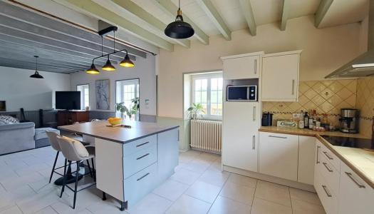 Vente Maison 6 pi�ces BARDOS 64520