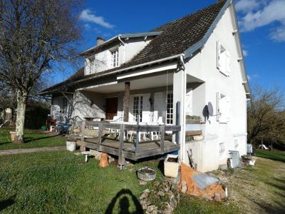 Vente Maison 6 pi�ces HAUTEFORT 24390