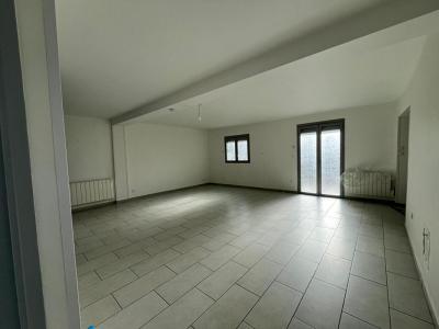 Location Maison 4 pi�ces BRUGES 33520