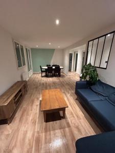 Location Appartement 3 pi�ces CHAMBERY 73000